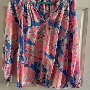 Beautiful silk blouse! Excellent condition